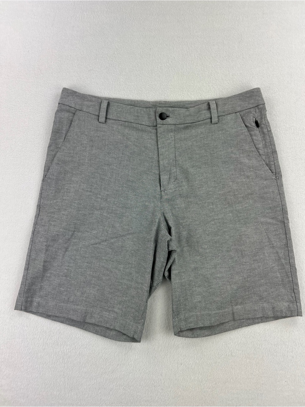 Lululemon Mens Commission Shorts Qwick Oxford Gray Stretch Chino Mens Size 34